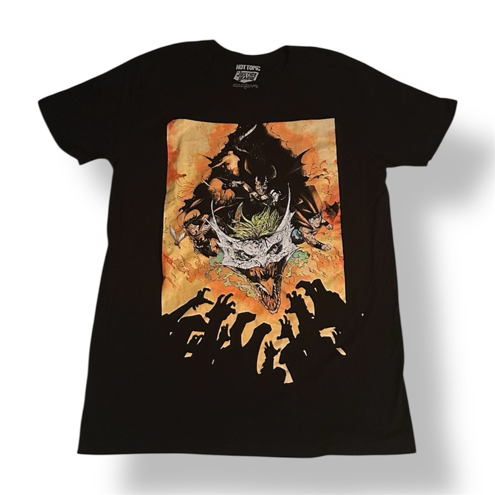 DC Comics Justice League Metal Graphic T-Shirt – Hot Topic – Size Large